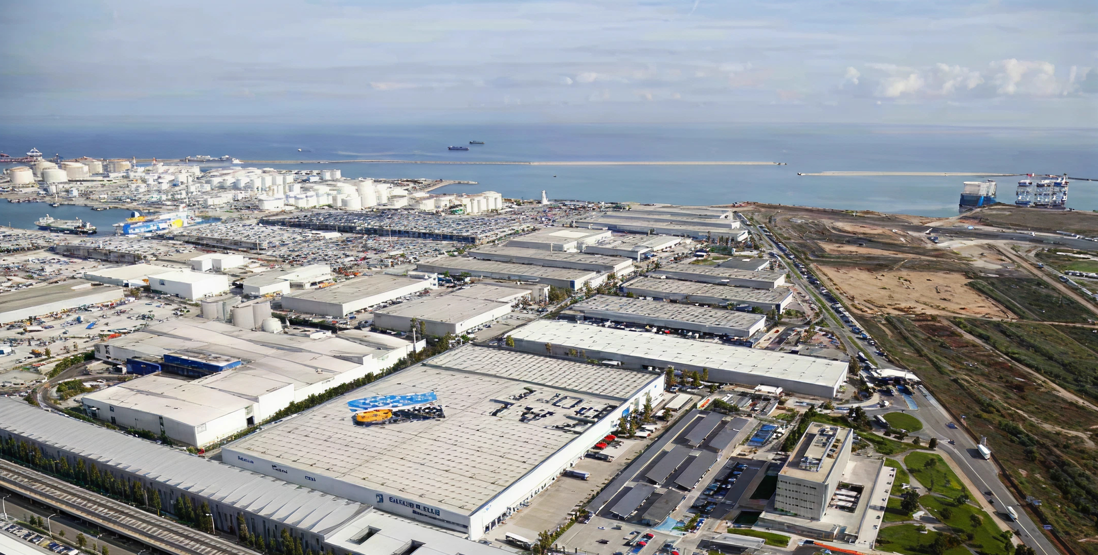Nau a la ZAL Port